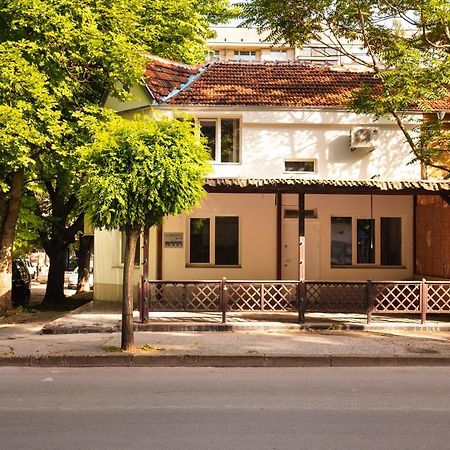 Apartment Cozy Home 3 Ruse Exterior photo